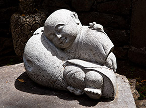 “Il monaco e il topolino“ (Monte Palace Tropical Garden).