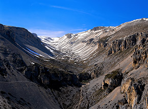 Il dolce profilo glaciale della Valle di Taranta.