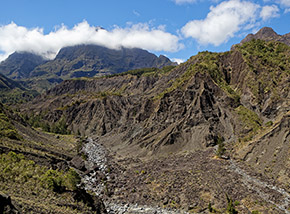 Vista sulla stupenda valle del tratto sommitale de la Rivière des Galets.