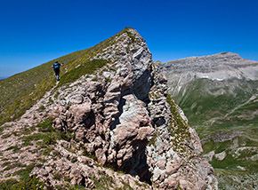 Sulla Cresta Est del Pizzo di Camarda in vista della cima.