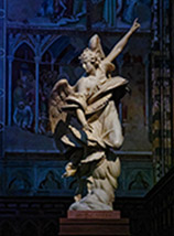 La statua di San Gabriele Arcangelo Annunciante (Duomo di Orvieto).