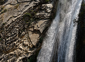Particolare della Grande Cascata a Villa Gregoriana.