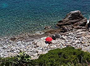 “Red spot“ (le Piscine nei pressi di Seccheto).