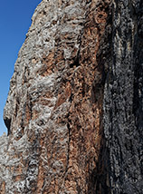 “Rosso Pala“ (particolare della Parete Sud di Cimon della Pala).