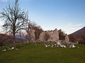 I ruderi del Castello di Piscignola.