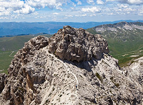 Sentiero del Centenario alle Torri di Casanova.