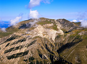 Il Versante Sud del Monte Rotondo, solcato dall&rsquo;impervio Fosso la Foce.