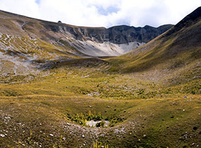 Doline in alta Val di Bove alle pendici del Bicco.