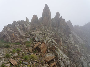 I singolari pinnacoli di roccia che ci salutano all&rsquo;arrivo a Col d&rsquo;Etsely.