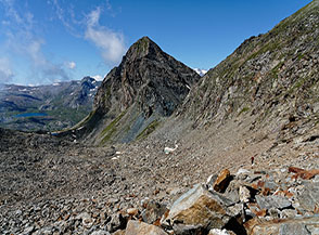 Dalla Cresta Sud del Glacier vista sul Mont Dela.
