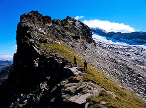 Il Passo degli Ometti sulla Cresta Est del Monte Acquanera.