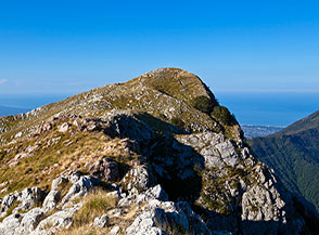 La cima del Monte Matanna da nord.