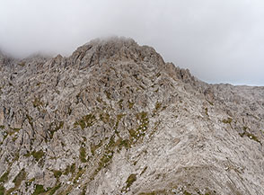 Versante Sud del Monte Prena visto da Cima le Veticole.