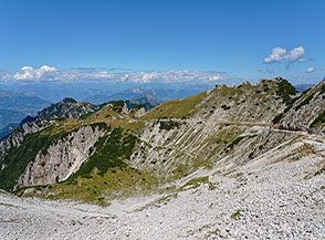 Uno sguardo alle spalle verso Pr&agrave; Sinel.