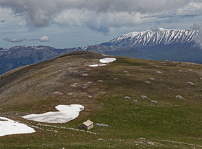 La sella, il rifugio ed il colle che prendono il nome di Forca Ristoppia.