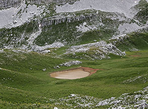 Il laghetto stagionale di Valle Lunga.