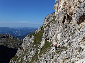 Lungo il Sentiero Nico Gusella sul Versante Sud di Cima di Ball.
