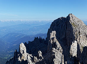 Panorama col Paion dalla Cima di Valsorda.