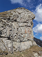 Salto roccioso sulla cresta del Peschio Palombo.
