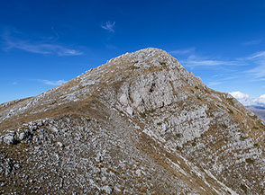 L&rsquo;Anticima Sud di Serra Rocca Chiarano.