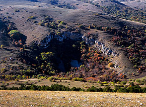 La Canetra da Capo vista dalla cresta della Solagna di Bagno.