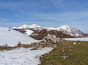 Vista verso le cime del Terminillo dalla Cresta Est di Cimata di Castello.