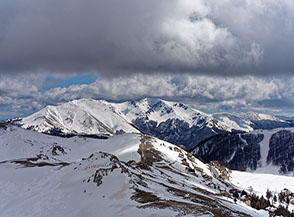 Vista sui Monti Cantari ed il Viglio da Colli Staffi Occidentale.