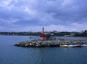 Faro di segnalazione all&rsquo;entrata del porto di Termoli.