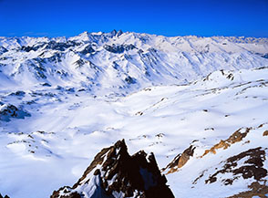 Panorama a nord-ovest dalla cima di Monte Thabor.