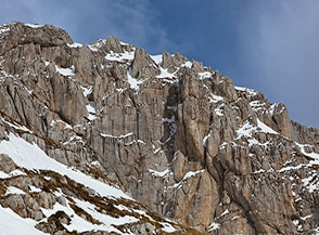 Un tratto della possente Cresta Sud-orientale del Velino.