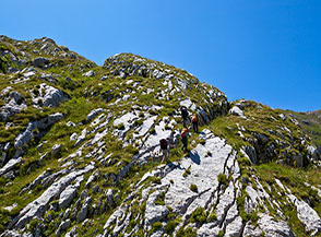 La selvaggia costa di placche che s&rsquo;incontra alle pendici del Versante Nord di Cima di Iaccio del Vaduccio.