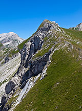 L&rsquo;accidentato fianco settentrionale della Cresta Ovest di Cima di Iaccio di Vaduccio.
