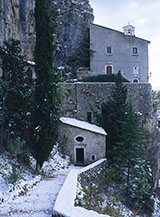 Lato nord dell&rsquo;Eremo di Sant&rsquo;Onofrio al Morrone.