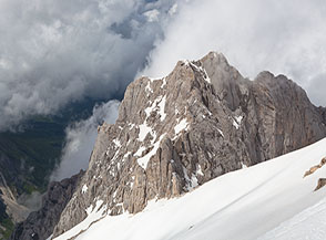 Il Corno Piccolo ripreso dalla Cresta Nord della Vetta Occidentale del Corno Grande.