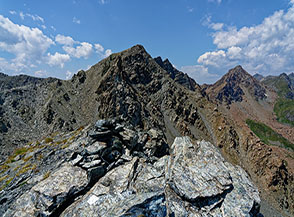 Da Punta del Lago Nord vista su Monte Rocciavr&egrave;.