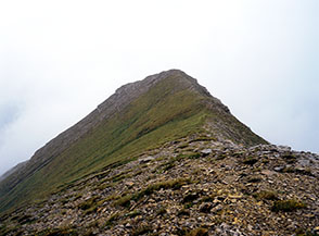 La cima del Pizzo, propaggine orientale del Monte Vettore.