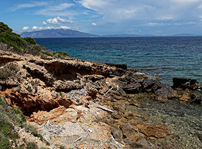 Scorcio sulla costa incontaminata e selvaggia di Pianosa.