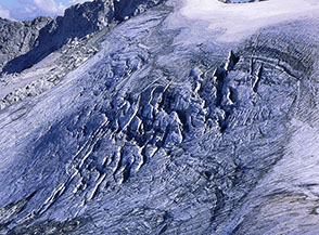 Crepacci sulla Vedretta di Castello Sud.