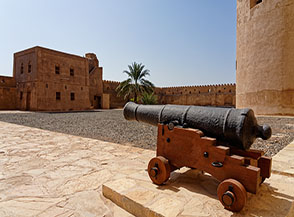 Cortile esterno del Jabreen Castle.