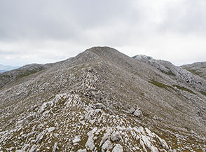 Sul filo della Cresta Sud-Est del Monte Cervati.