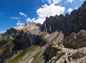 Dalla Cengia di Casanova vista vreso i monti Infornace e Prena.
