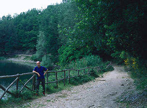 Lungo le sponde del Lago Maggiore di Percile.