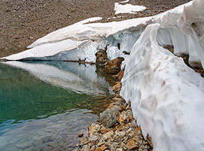 &ldquo;Scogliera di neve&ldquo; (Lac Gel&eacute;).