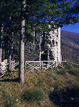 La torre della Rocca Cenci a Petrella Salto.