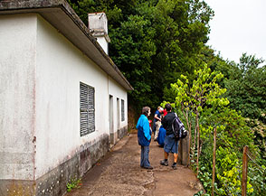 Casetta dei levadores (gli addetti alla manutenzione della levada) sulla Levada da Ribeira da Janela.