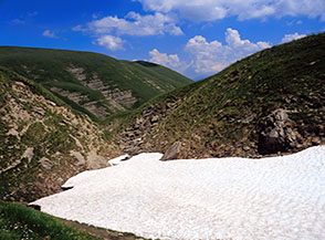 Nevaio all&rsquo;inizio del Fosso di Quarti.