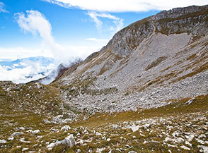Il piccolo circo glaciale alla testata della Val Cerita.