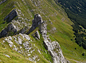 Il bellissimo torrione roccioso che da il nome al Passo di Pietra Tagliata.