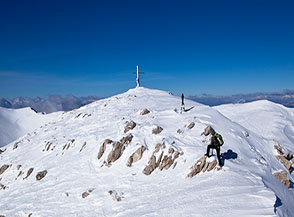 In vetta al Monte Cafornia gi&agrave; Pizzo Cafornia.