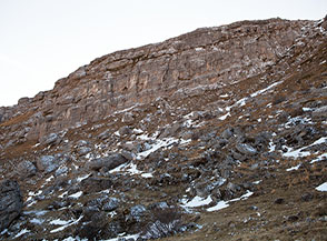 Un tratto della Costa Cafornia ripreso dal fondo del Vallone Rietello.